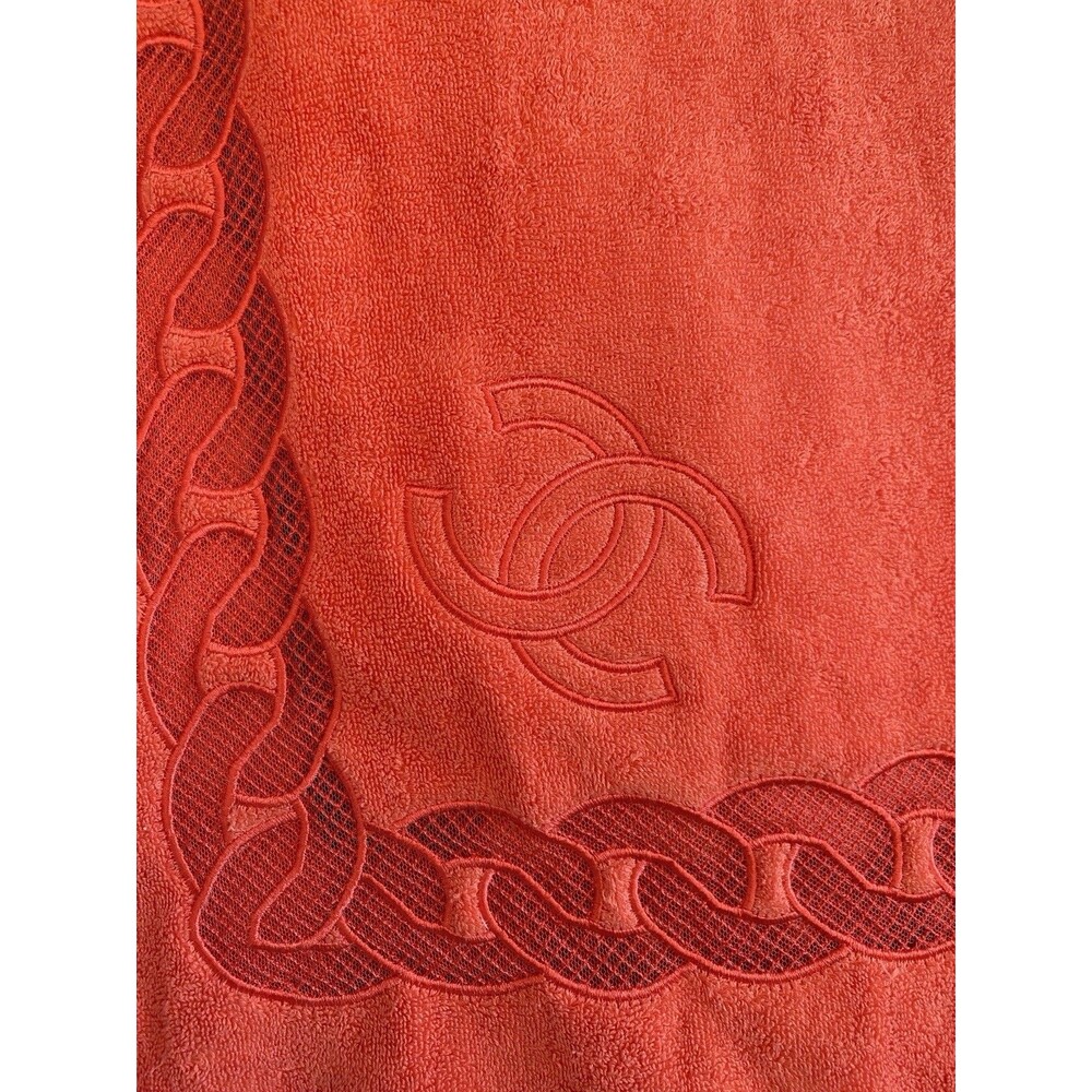 NWT Rare collectible Chanel large Beach towel in Coral